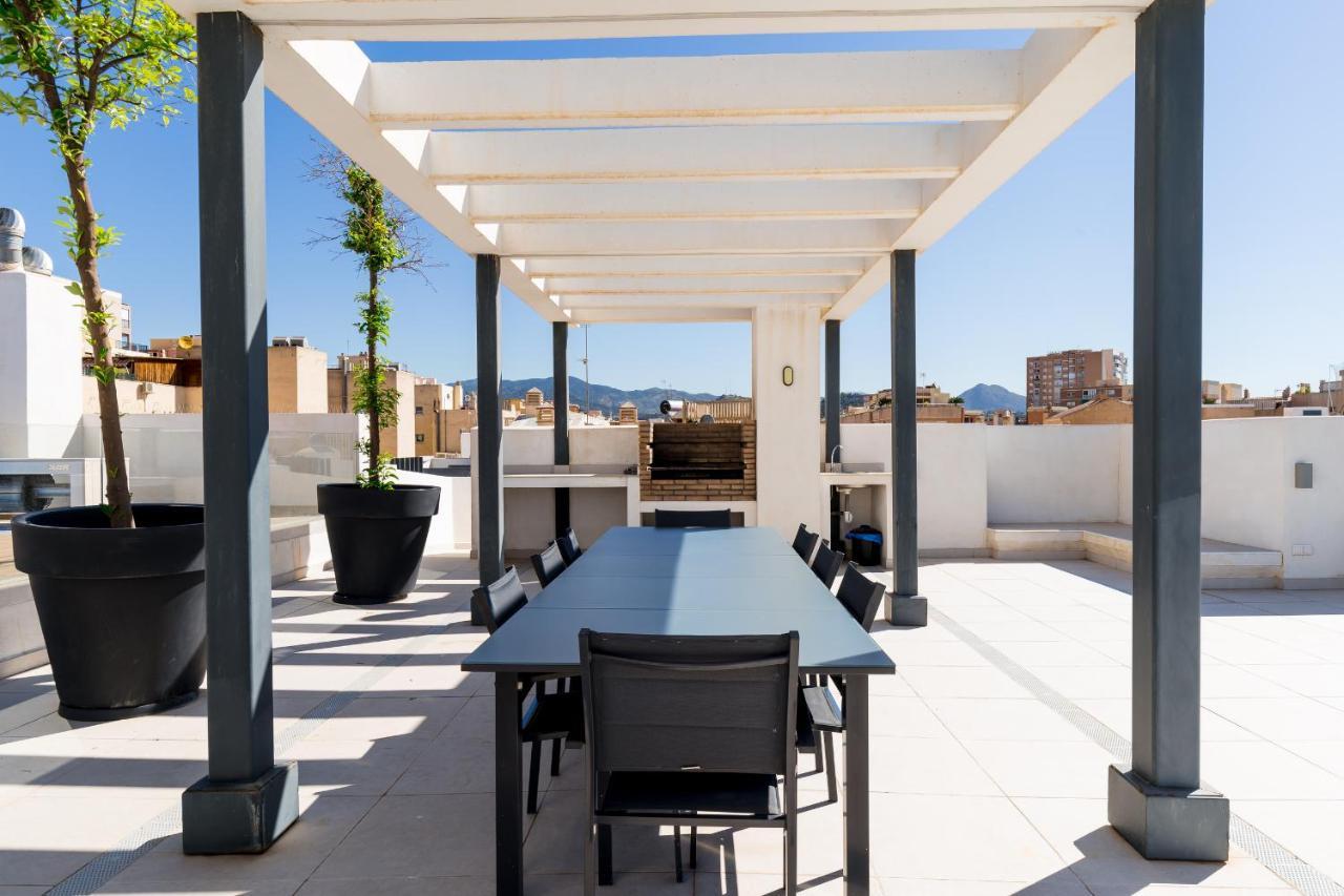 Apartamento Deluxe Con Piscina, Terraza & Parking Malaga Exterior photo