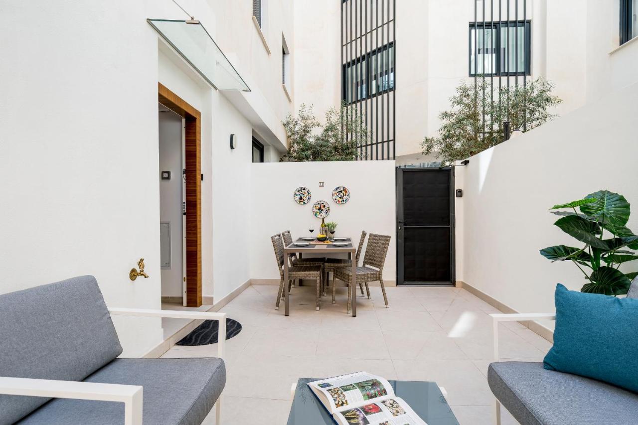 Apartamento Deluxe Con Piscina, Terraza & Parking Malaga Exterior photo